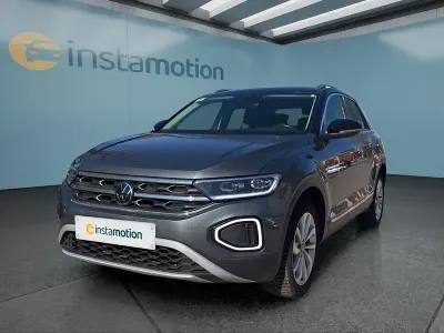 Usata VW T-Roc 110 CV (80 kW) 2023 Grigio SUV
