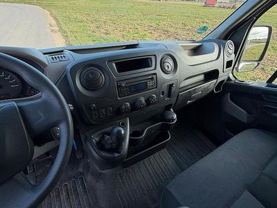 Second-hand Renault Master 2016 Argintiu Van