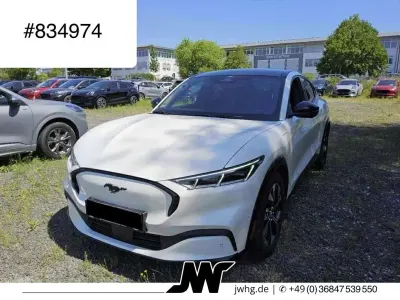 Gebraucht Ford Mustang Mach-E 197 kW (269 PS) 2022 Weiß SUV