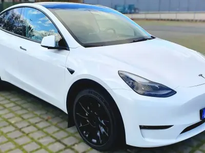 Gebraucht Tesla Model Y Long Range AWD 378 kW (514 PS) 2022 Weiß SUV