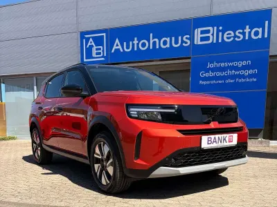 Nuova Opel Frontera 145 CV (106 kW) 2026 Arancione SUV