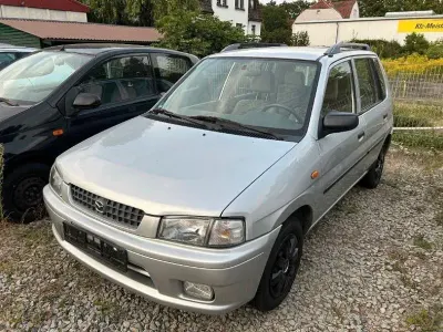 Używany Mazda Demio 62 KM (45 kW) 1998 Szary Hatchback