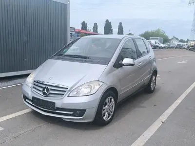Gebraucht Mercedes A150 95 PS (69 kW) 2008 Silber Limousine