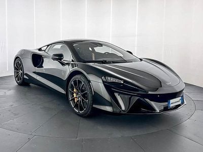 Neu McLaren Artura 700 PS (514 kW) 2026 Schwarz Coupé