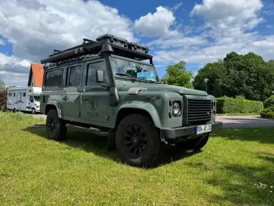 Gebraucht Land Rover Defender SE 122 PS (89 kW) 2014 Grün Kombi