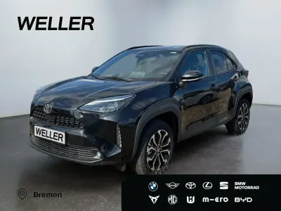 Neu Toyota Yaris Cross 131 PS (96 kW) 2025 Schwarz SUV