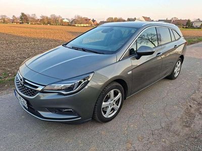 Gebraucht Opel Astra Innovation 136 PS (100 kW) 2019 Grau Kombi