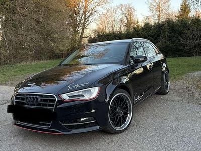 Second-hand Audi A3 S-Line 140 CP (102 kW) 2013 Negru Berlinǎ