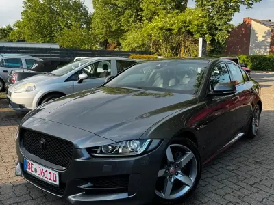 Gebraucht Jaguar XE R-Sport 180 PS (132 kW) 2017 Limousine