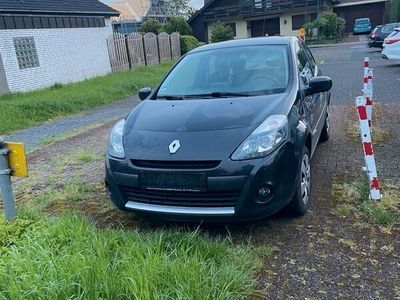 gebraucht Renault Clio Baujahr 2010