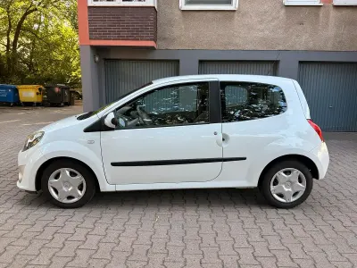 Gebraucht Renault Twingo 58 PS (42 kW) 2009 Weiß Kleinwagen
