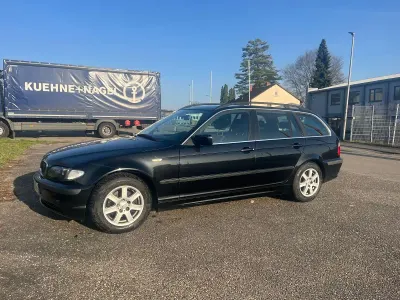Gebraucht BMW 318 143 PS (105 kW) 2004 Schwarz Kombi