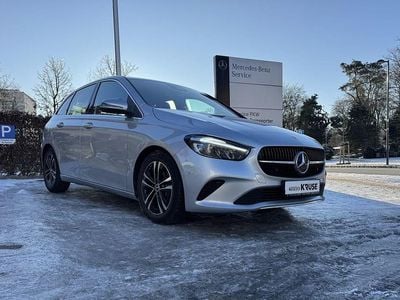 Gebraucht Mercedes B200 163 PS (119 kW) 2024 Hightechsilber metallic Van / Kleinbus
