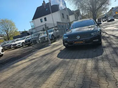Gebraucht VW Passat Business 150 PS (110 kW) 2020 Mangangrau Kombi
