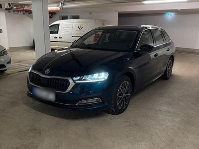 Gebraucht Skoda Octavia 150 PS (110 kW) 2023 Blau Kombi