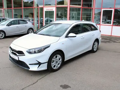 Gebraucht Kia Ceed Sportswagon Vision 136 PS (100 kW) 2024 Weiß Kombi