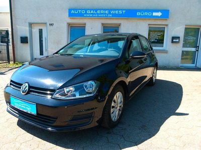 Second-hand VW Golf VII Trendline 86 CP (63 kW) 2017 Negru Berlinǎ