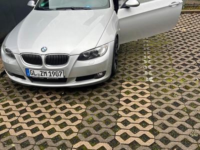 Gebraucht BMW 325 2006 Silber Coupé