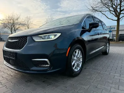 Gebraucht Chrysler Pacifica 291 PS (214 kW) 2023 Blau Van