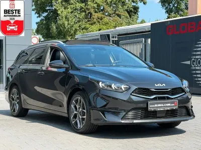Gebraucht Kia Ceed Sportswagon Platinum 136 PS (100 kW) 2023 Schwarz Kombi