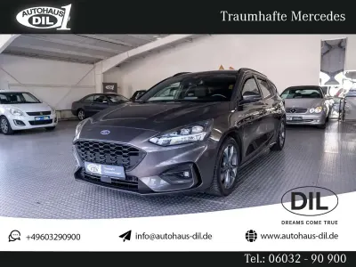 Gebraucht Ford Focus ST-Line 125 PS (91 kW) 2021 Grau Limousine