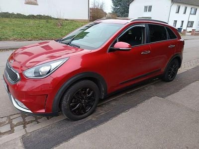 Rot Gebraucht 2019 Kia Niro SUV | 15.000 € (Guter Preis)
