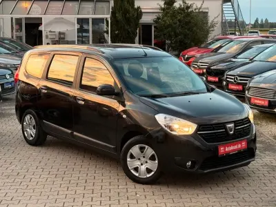 Gebraucht Dacia Lodgy Comfort 102 PS (75 kW) 2019 Schwarz Van / Kleinbus