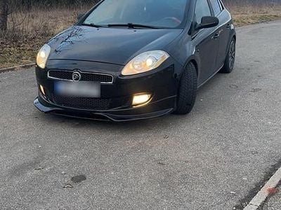 Second-hand Fiat Bravo 200 CP (147 kW) 2008 Negru Hatchback