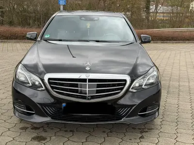 Gebraucht Mercedes E300 231 PS (169 kW) 2016 Schwarz Limousine