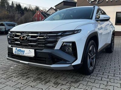 Neu Hyundai Tucson Trend 150 PS (110 kW) 2026 Atlas white / sol SUV