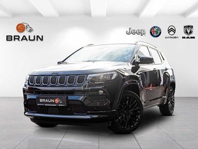 Gebraucht Jeep Compass 131 PS (96 kW) 2023 Solid black SUV