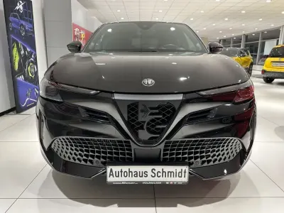 Gebraucht Alfa Romeo Junior Edizione Speciale 136 PS (100 kW) 2025 Schwarz SUV