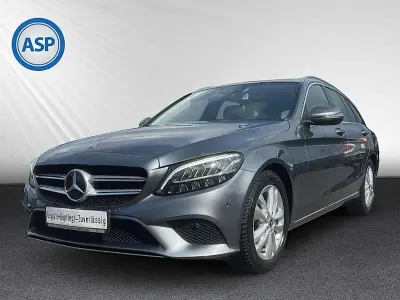 Gebraucht Mercedes C180 Avantgarde 156 PS (114 kW) 2019 Grau (selenitgrau  metalliclack) Kombi