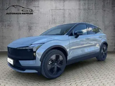 Usata Volvo EX30 CC Performance 314 kW (428 CV) 2025 Grigio SUV