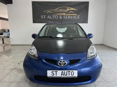 Gebraucht Toyota Aygo 68 PS (50 kW) 2007 Blue mica Kleinwagen