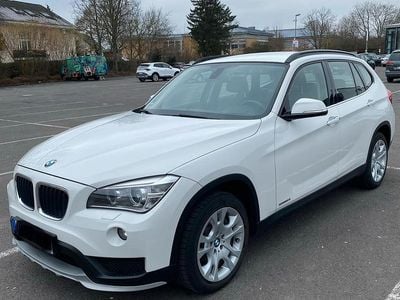 Gebraucht BMW X1 Sport Line 150 PS (110 kW) 2015 Weiß SUV