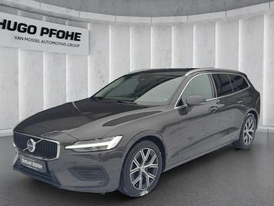 Usata Volvo V60 Core 163 CV (119 kW) 2023 Grigio Station wagon