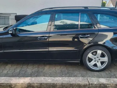 Brugt Mercedes E500 Avantgarde 306 HK (225 kW) 2004 Sort Stationcar