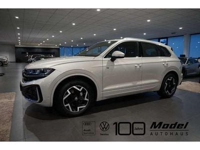 Gebraucht VW Touareg R-line 286 PS (210 kW) 2024 Beige SUV