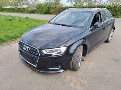 gebraucht Audi A3 Sportback 35 TDI S tronic 2019