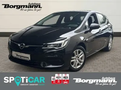 Usata Opel Astra Edition 110 CV (80 kW) 2022 Nero Utilitaria