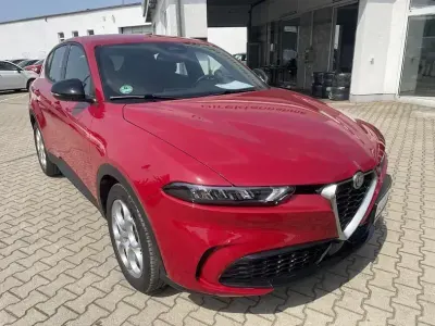 Gebraucht Alfa Romeo Tonale Veloce 160 PS (117 kW) 2023 Rot SUV