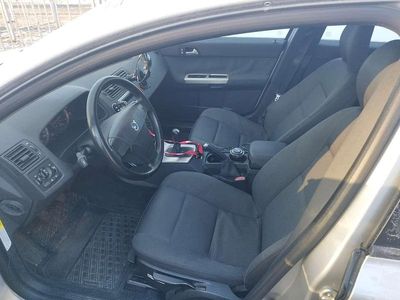 Gebraucht Volvo V50 Kinetic 140 PS (102 kW) 2004 Silber Kombi