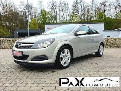 Usata Opel Astra GTC Edition 90 CV (66 kW) 2009 Argento Berlina
