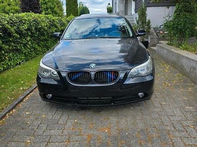 BMW 523