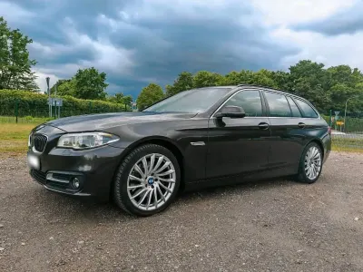Gebraucht BMW 530 Sport Line 258 PS (189 kW) 2015 Braun Kombi
