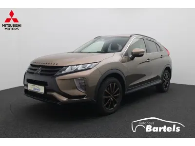 Używany Mitsubishi Eclipse Cross Diamant Edition 163 KM (119 kW) 2020 Brązowy SUV