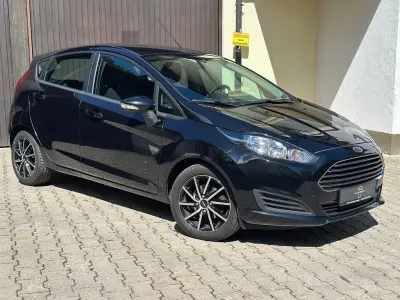 Gebraucht Ford Fiesta Titanium 95 PS (69 kW) 2015 Schwarz Kleinwagen
