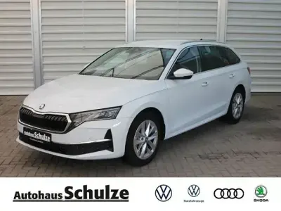Używany Skoda Octavia Selection 150 KM (110 kW) 2025 Biały Kombi