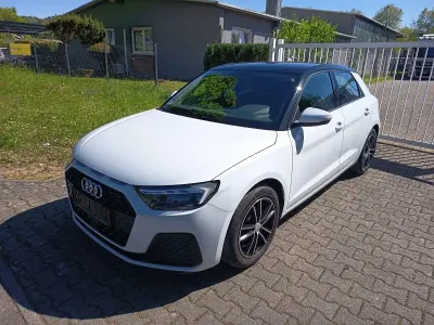Gebraucht Audi A1 Sportback 95 PS (69 kW) 2022 Weiß Kleinwagen